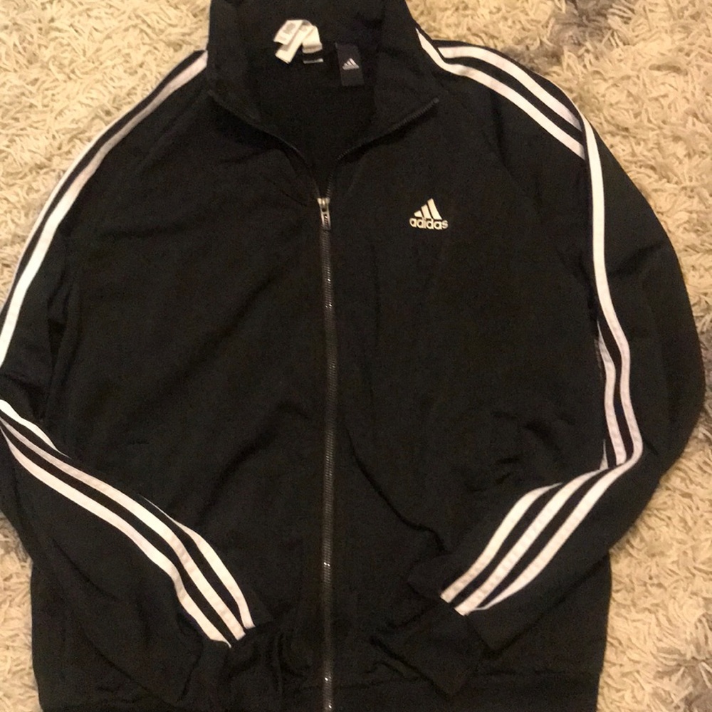 Adidas jacket size med